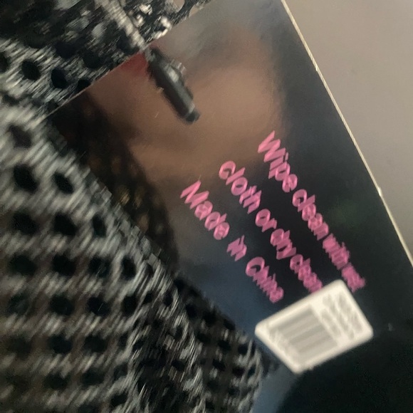 Haute Shore Couture Quilted Pickle Ball Tote Bag Black/Pink 2 Regular Racquets - Picture 10 of 10